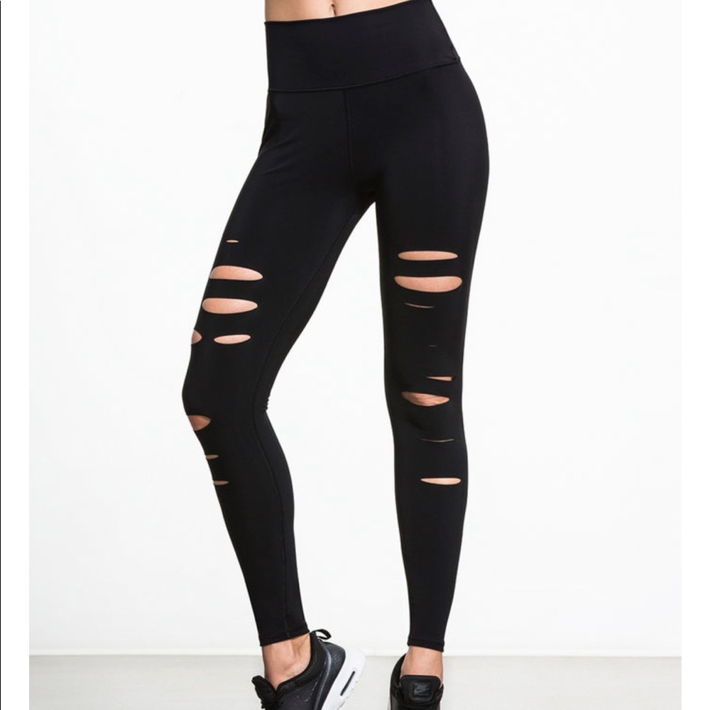 Alo High Waist Warrior Legging In Black